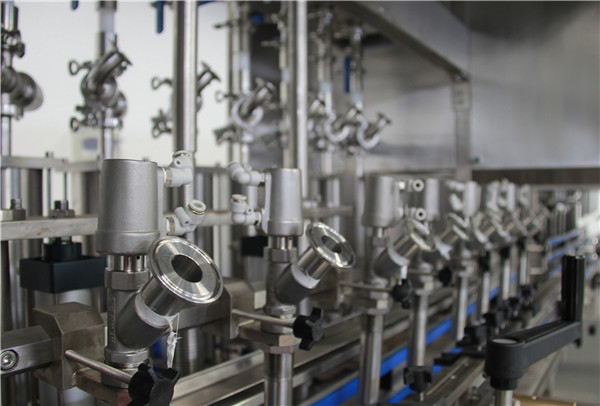 అధిక పనితీరు తినదగిన బాటిల్ ఆయిల్ ఫిల్లింగ్ మెషిన్